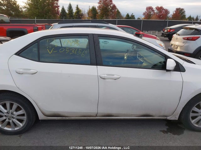 Toyota COROLLA LE 2018 2T1BURHE7JC053156 Image 14