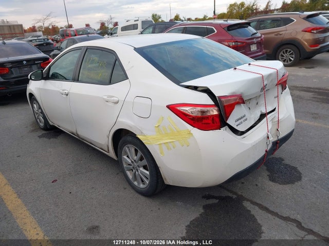 Toyota COROLLA LE 2018 2T1BURHE7JC053156 Image 3