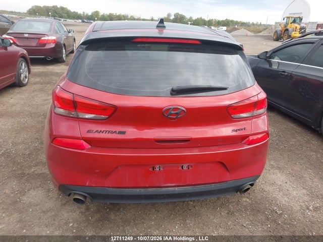 Продаж на аукціоні авто 2018 Hyundai Elantra Gt Sport, vin: KMHH55LC3JU028372, номер лоту: 12711249