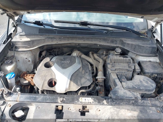 2013 Hyundai Santa Fe Sport 2.0t Se მანქანა იყიდება აუქციონზე, vin: 5XYZUDLA8DG021301, აუქციონის ნომერი: 12688965