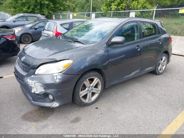 12694189 :رقم المزاد ، 2T1KU4EE4CC804837 vin ، 2012 Toyota Matrix مزاد بيع