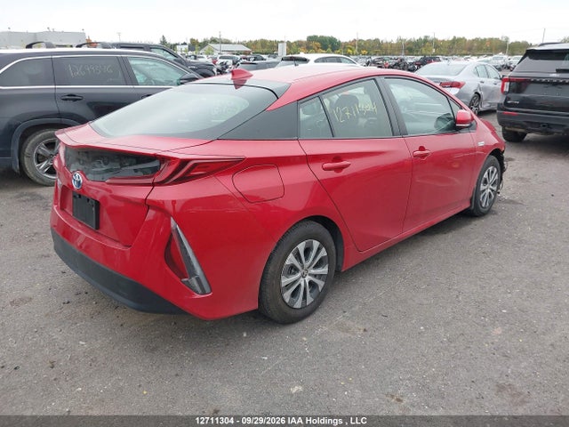 Toyota PRIUS PRIME 2021 JTDKAMFP9M3183081 Image 4