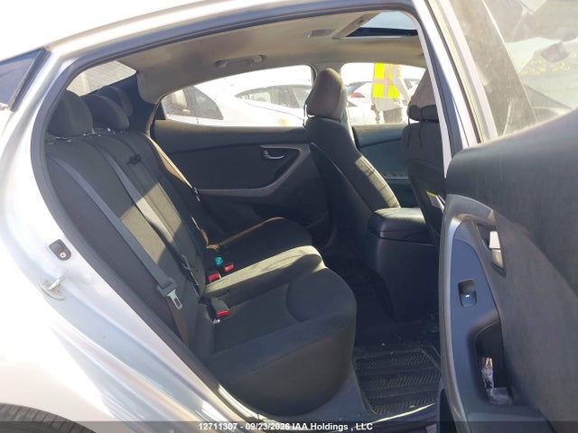 KMHDH4AE5GU528563 Hyundai Elantra Sport Appearance