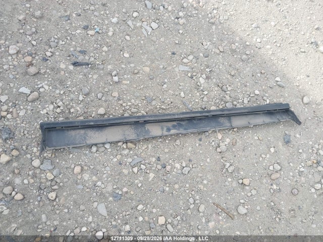 3VV0B7AX8JM029597 Volkswagen TIGUAN S