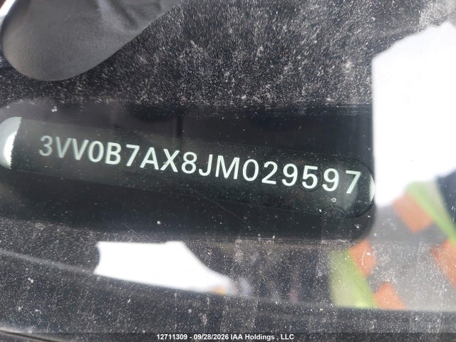 3VV0B7AX8JM029597 Volkswagen TIGUAN S