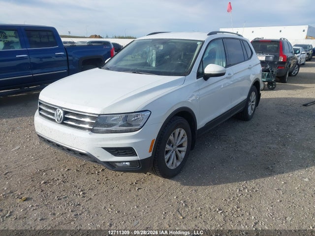 3VV0B7AX8JM029597 Volkswagen TIGUAN S