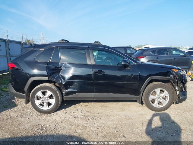Toyota RAV4 LE 2019 2T3B1RFV9KC044589 Image 13