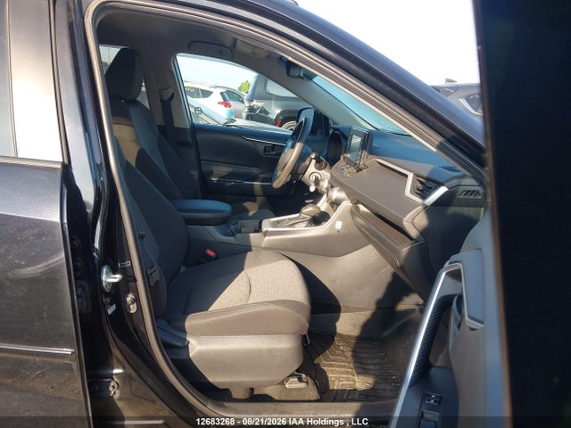 Toyota RAV4 LE 2019 2T3B1RFV9KC044589 Image 5