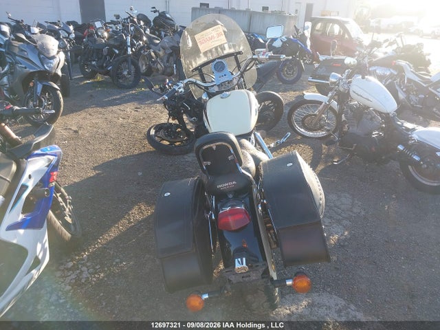 12697321 :رقم المزاد ، 1HFSC3253VA200050 vin ، 1997 Honda Vt1100 C2 مزاد بيع