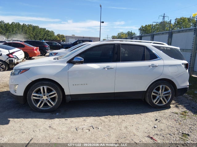 12711332 :رقم المزاد ، 2GNAXMEV2J6297266 vin ، 2018 Chevrolet Equinox Premier مزاد بيع
