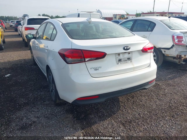 2018 Kia Forte Lx/lx+ მანქანა იყიდება აუქციონზე, vin: 3KPFL4A7XJE259477, აუქციონის ნომერი: 12703798