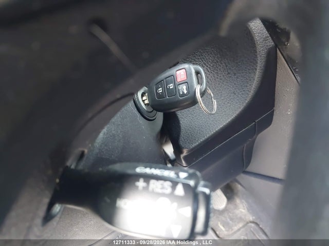 12711333 :رقم المزاد ، 2T1BURHE5HC935999 vin ، 2017 Toyota Corolla Le مزاد بيع