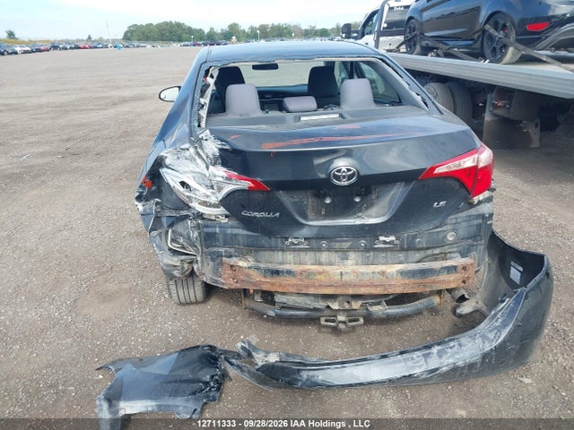 12711333 :رقم المزاد ، 2T1BURHE5HC935999 vin ، 2017 Toyota Corolla Le مزاد بيع