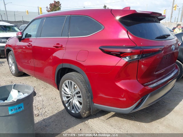 12711376 :رقم المزاد ، 5TDEBRCH5RS139671 vin ، 2024 Toyota Highlander مزاد بيع
