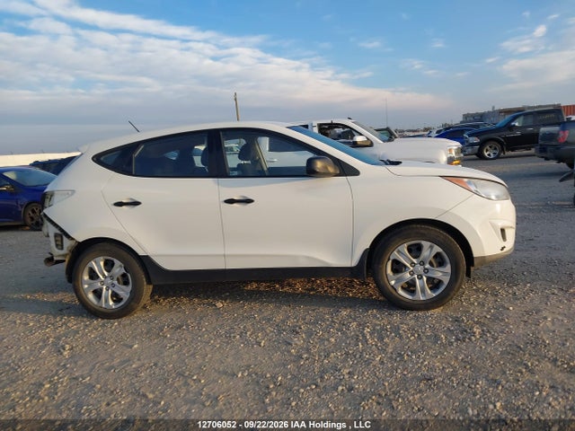 Продаж на аукціоні авто 2011 Hyundai Tucson Gl, vin: KM8JT3AC4BU160377, номер лоту: 12706052