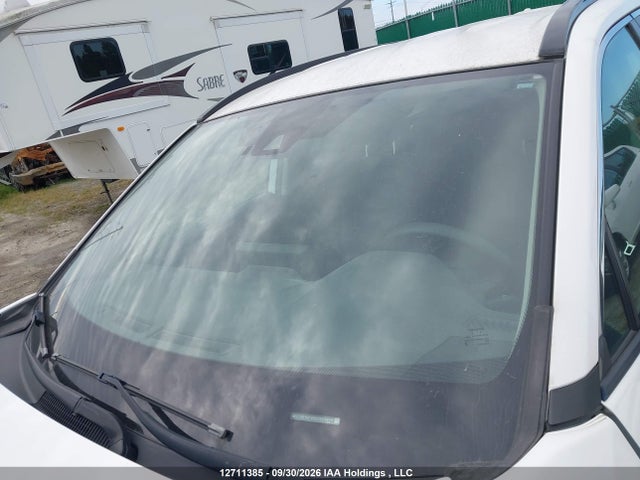 2T3B1RFV8KC021448 Toyota RAV4 LE