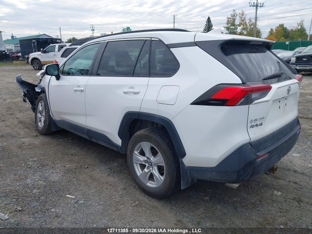 2T3B1RFV8KC021448 Toyota RAV4 LE