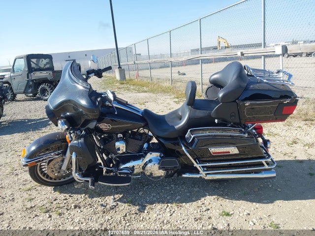 2011 Harley-davidson Flhtcu მანქანა იყიდება აუქციონზე, vin: 5HD1FC4A6BB605002, აუქციონის ნომერი: 12707659