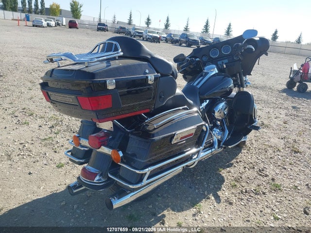2011 Harley-davidson Flhtcu მანქანა იყიდება აუქციონზე, vin: 5HD1FC4A6BB605002, აუქციონის ნომერი: 12707659