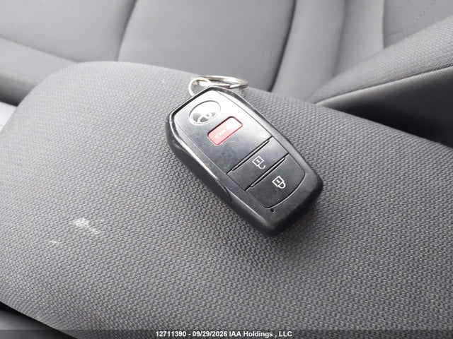 Aukcja sprzedaży 2023 Toyota Corolla Cross, vin: 7MUBAABG8PV065715, numer aukcji: 12711390