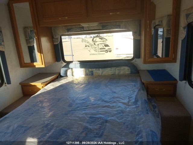 Продажа на аукционе авто 2002 Ford F550 Super Duty Stripped Chass, vin: 1FCLF53S920A05660, номер лота: 12711395