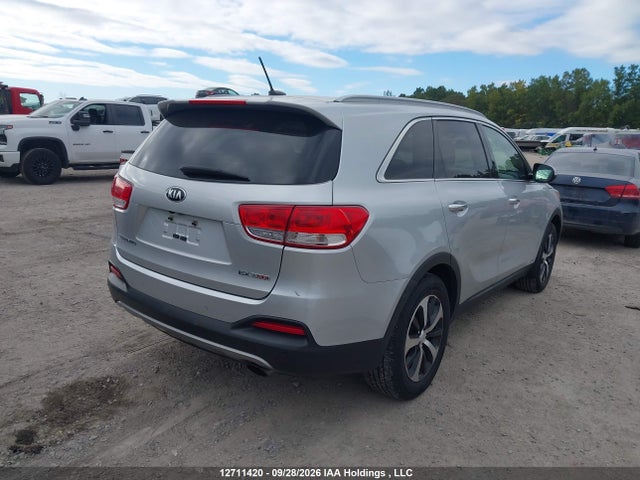 Продажа на аукционе авто 2016 Kia Sorento, vin: 5XYPHDA18GG049313, номер лота: 12711420