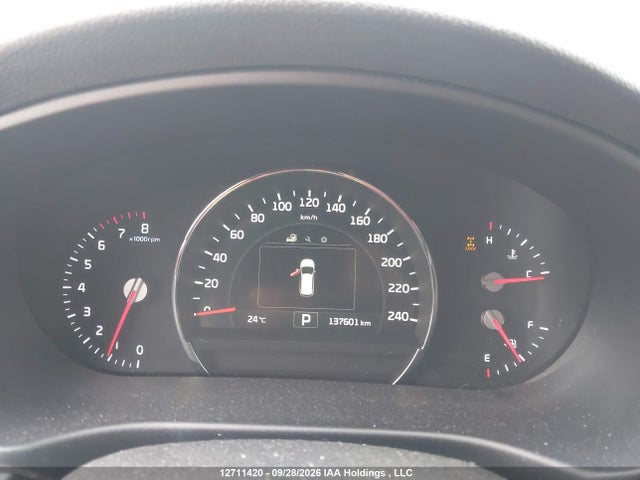 Продажа на аукционе авто 2016 Kia Sorento, vin: 5XYPHDA18GG049313, номер лота: 12711420