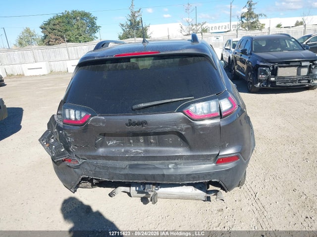 2022 Jeep Cherokee Latitude Lux მანქანა იყიდება აუქციონზე, vin: 1C4PJMMX6ND515336, აუქციონის ნომერი: 12711423
