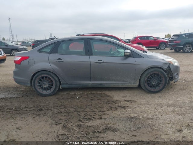 Ford FOCUS SE 2014 1FADP3F26EL249826 Image 13