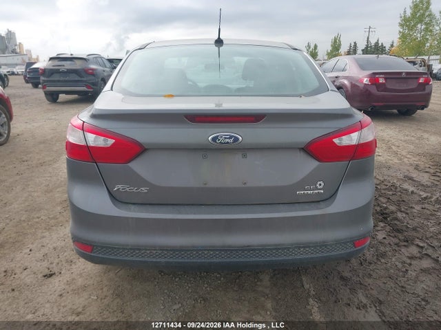 Ford FOCUS SE 2014 1FADP3F26EL249826 Image 16