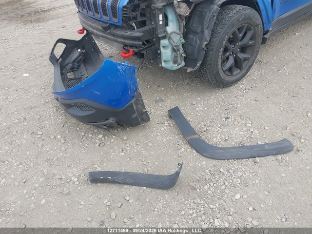Продажа на аукционе авто 2018 Jeep Cherokee Trailhawk, vin: 1C4PJMBX1JD558124, номер лота: 12711469
