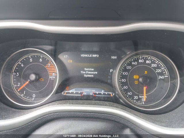 Продажа на аукционе авто 2018 Jeep Cherokee Trailhawk, vin: 1C4PJMBX1JD558124, номер лота: 12711469