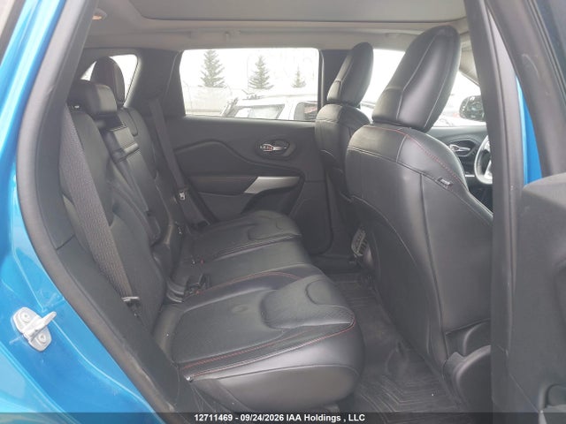 Продажа на аукционе авто 2018 Jeep Cherokee Trailhawk, vin: 1C4PJMBX1JD558124, номер лота: 12711469