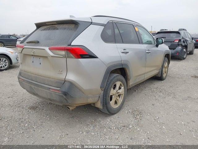 Toyota RAV4 LE 2019 2T3B1RFV6KC037406 Image 4