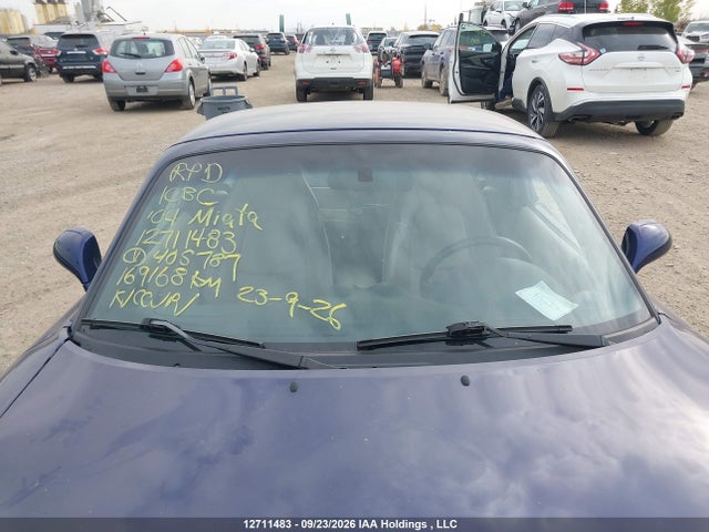 12711483 :رقم المزاد ، JM1NB353440405787 vin ، 2004 Mazda Mx-5 Miata Gs/gt/gx مزاد بيع