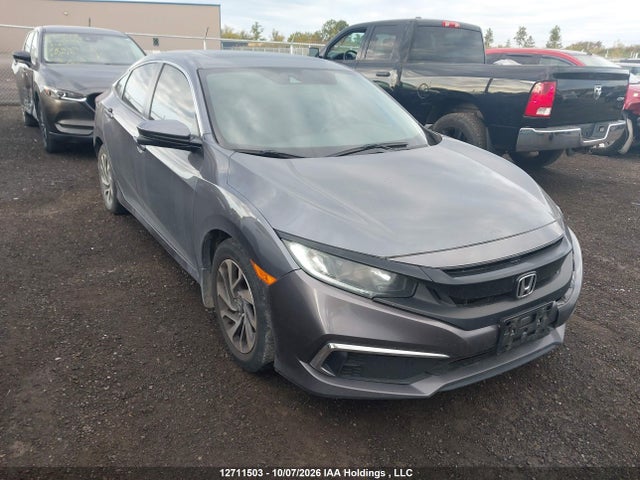 2018 Honda Civic Lx მანქანა იყიდება აუქციონზე, vin: 2HGFC2F66JH015092, აუქციონის ნომერი: 12711503