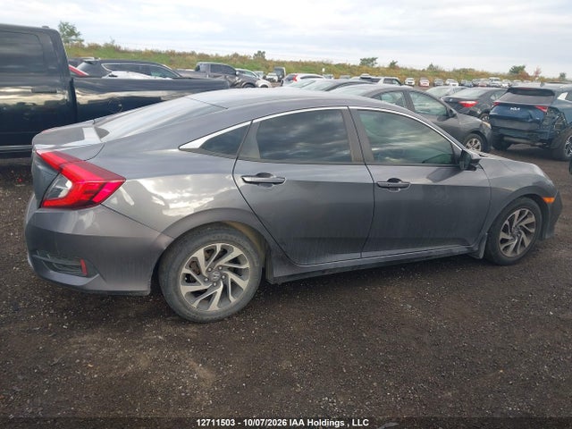 Aukcja sprzedaży 2018 Honda Civic Lx, vin: 2HGFC2F66JH015092, numer aukcji: 12711503
