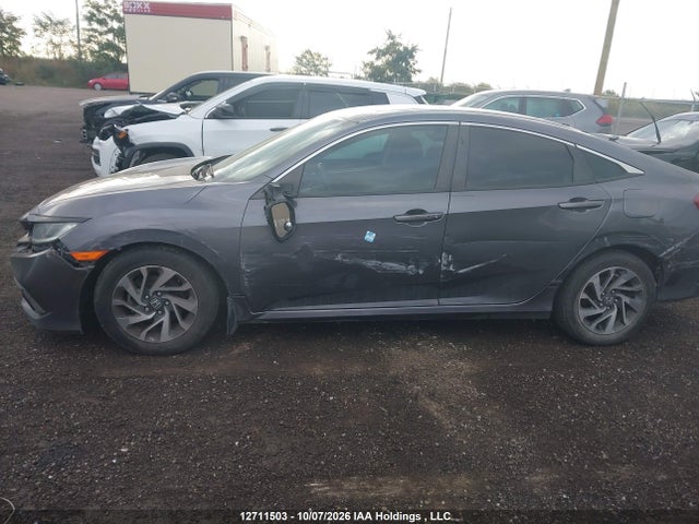 Aukcja sprzedaży 2018 Honda Civic Lx, vin: 2HGFC2F66JH015092, numer aukcji: 12711503