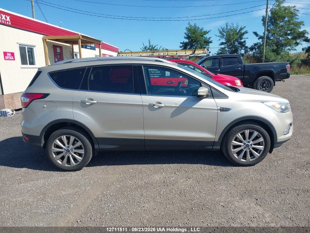 Ford Escape 2017 1FMCU9J98HUB18655 Image 13