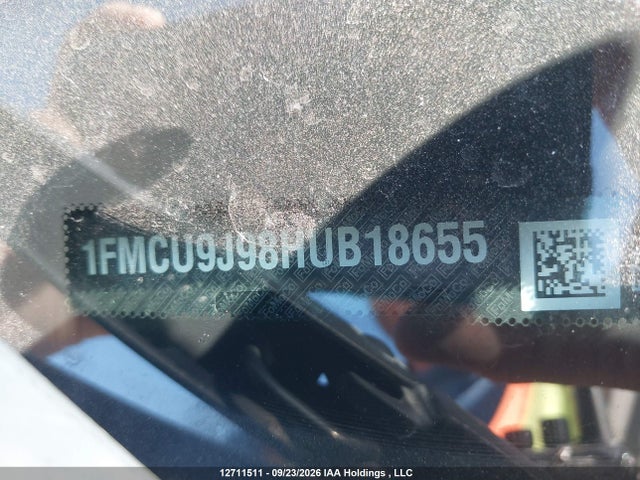 Ford Escape 2017 1FMCU9J98HUB18655 Image 18