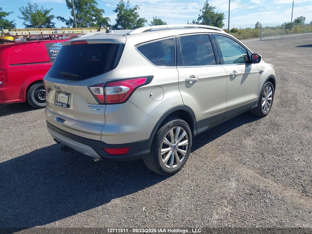 Ford Escape 2017 1FMCU9J98HUB18655 Image 4