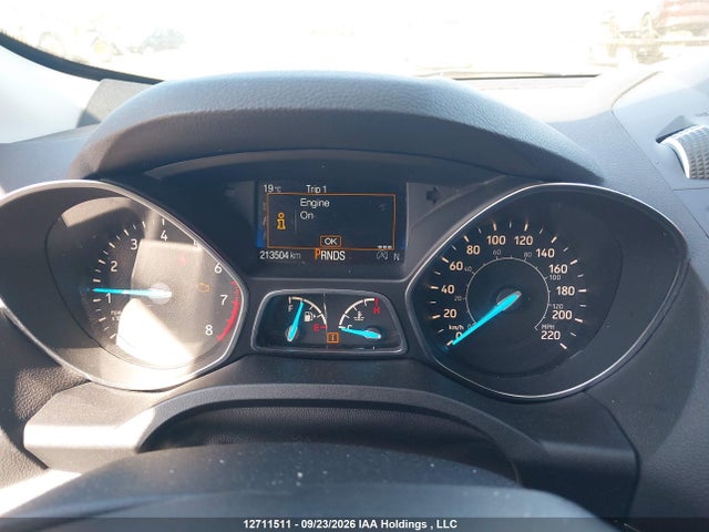 Ford Escape 2017 1FMCU9J98HUB18655 Image 7