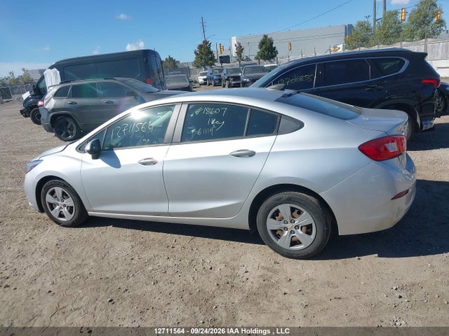 Chevrolet Cruze Ls Auto 2018 1G1BC5SMXJ7182921 Image 15