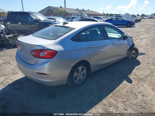 Chevrolet Cruze Ls Auto 2018 1G1BC5SMXJ7182921 Image 4