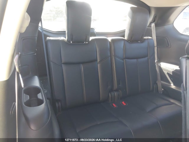 5N1DR2MM8JC609882 Nissan Pathfinder S/sv/sl/platinum