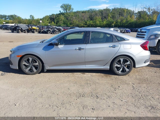 2HGFC1F95JH108383 Honda Civic Touring