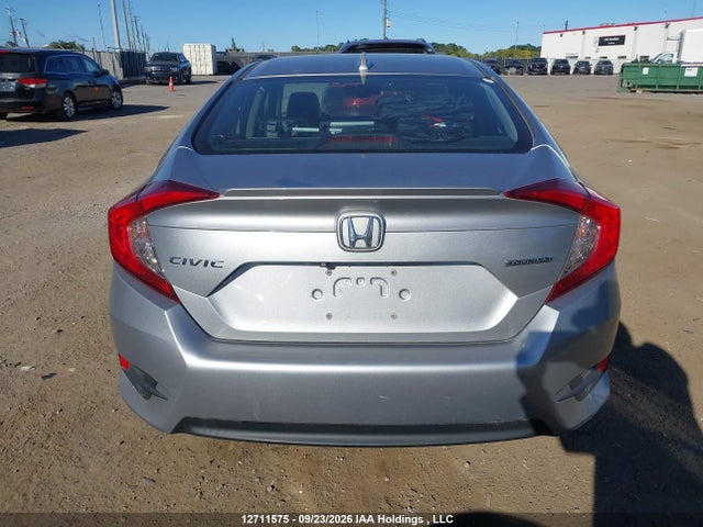 2HGFC1F95JH108383 Honda Civic Touring