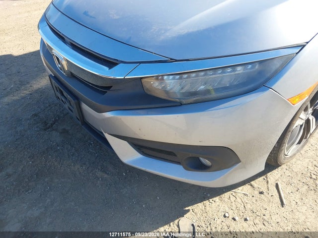 2HGFC1F95JH108383 Honda Civic Touring