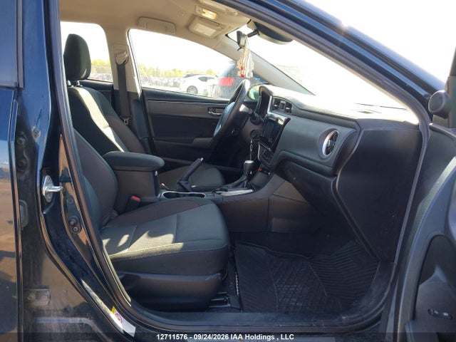 12711576 :رقم المزاد ، 2T1BURHE0KC191350 vin ، 2019 Toyota Corolla Le مزاد بيع