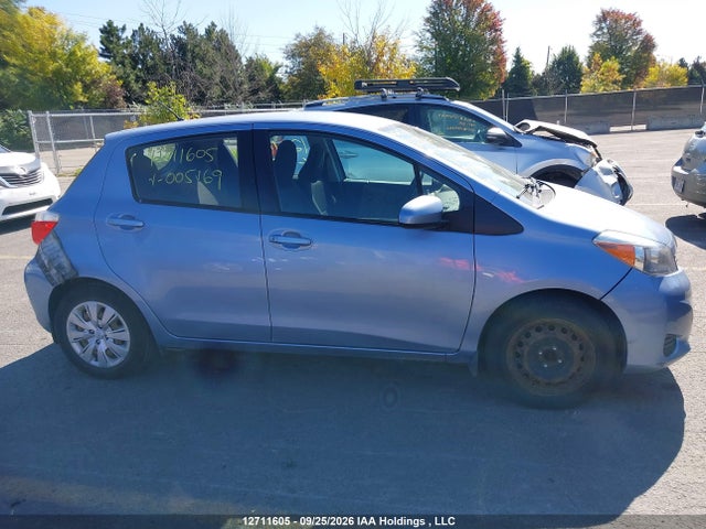 Toyota Yaris 2014 VNKKTUD32EA005169 Image 13